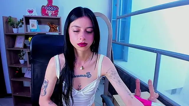 Dulce Miaa  online show from 12/04/25, 04:38