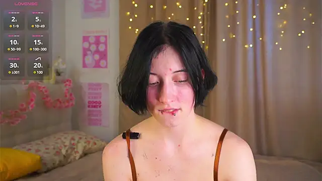 JuanaFriesz online show from 03/04/26, 09:26