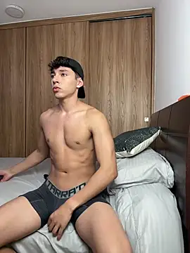 im jero online show from 04/24/26, 01:08