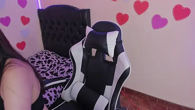 megaan cb online show from 04/11/26, 04:55