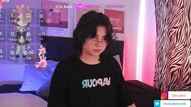 Snapshot of damienbeltmonth chatting on 10/14/25, 03:46 damienbeltmonth online show from 10/14/25, 03:46