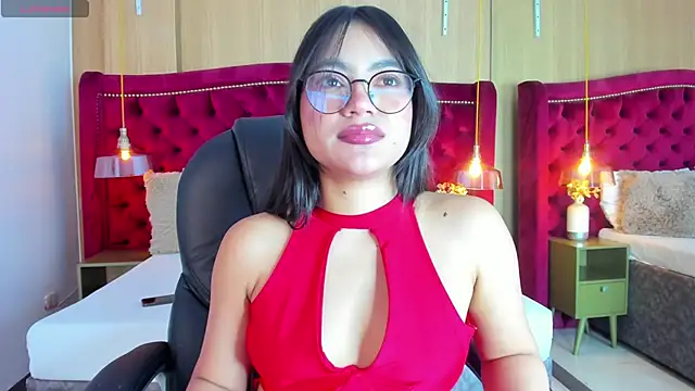 Snapshot of kendalFox_ chatting on 09/27/25, 12:54 kendalFox online show from 09/27/25, 12:54