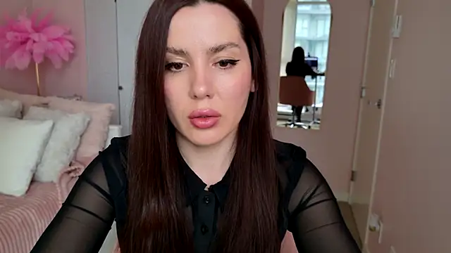 SirenSwitch online show from 10/16/25, 09:27