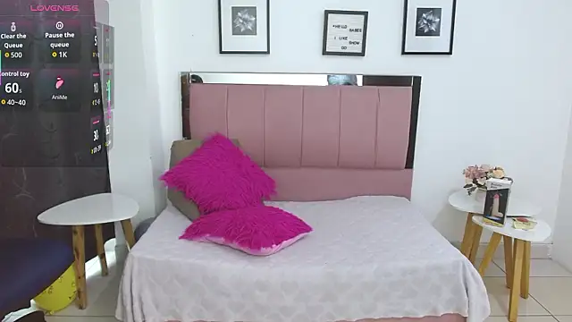 SammySmall F w online show from 02/02/26, 10:19