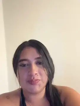 Emiily Moore1 online show from 11/28/25, 01:08