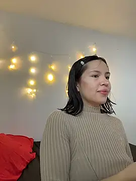 aliciia 23 online show from 12/05/25, 08:38