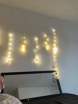 aliciia 23 online show from 12/18/25, 09:43