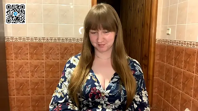 MaroonMoon  online show from 09/14/25, 07:24