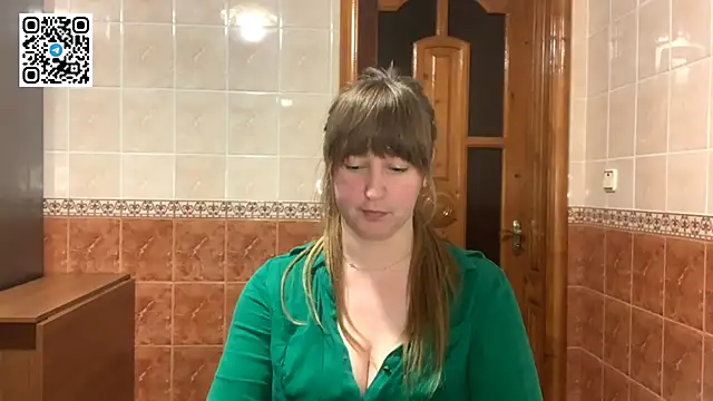 MaroonMoon  online show from 11/19/25, 08:31