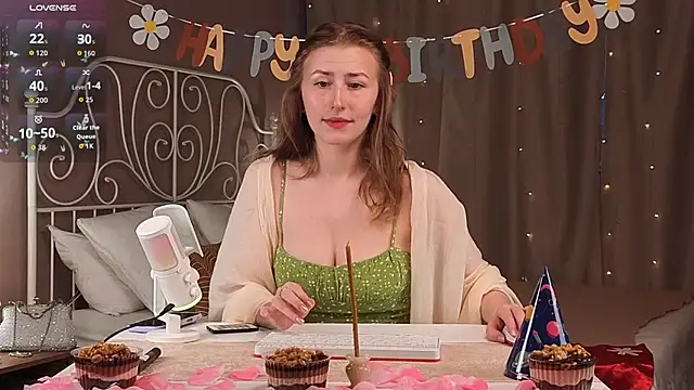 VesperaCeleste online show from 10/19/25, 05:41