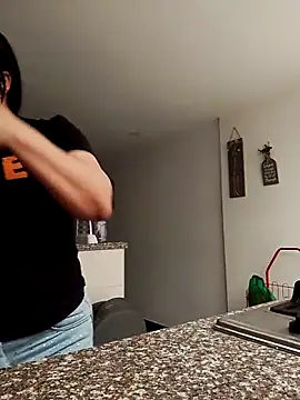 tiffany Johnson1 online show from 09/24/25, 01:58