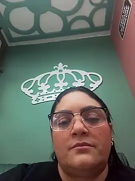 tiffany Johnson1 online show from 09/25/25, 06:00