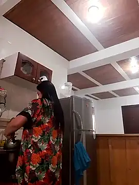 tiffany Johnson1 online show from 10/04/25, 02:59