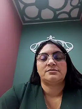 tiffany Johnson1 online show from 10/06/25, 07:55