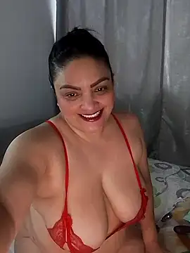 tiffany Johnson1 online show from 04/15/26, 10:21