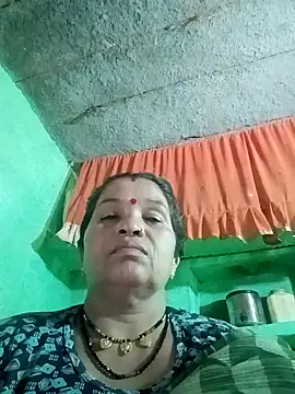 Snapshot of Manavi_x chatting on 09/15/25, 11:54 Manavi x online show from 09/15/25, 11:54