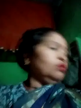 Snapshot of Manavi_x chatting on 11/10/25, 11:59 Manavi x online show from 11/10/25, 11:59