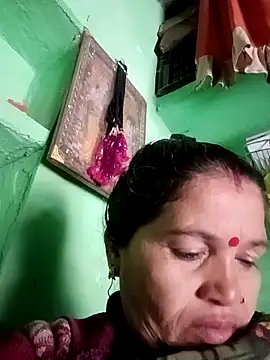 Snapshot of Manavi_x chatting on 11/15/25, 10:23 Manavi x online show from 11/15/25, 10:23