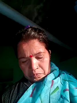 Manavi x online show from 03/06/26, 01:57