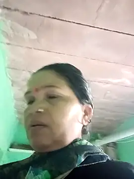 Snapshot of Manavi_x chatting on 05/13/26, 12:52 Manavi x online show from 05/13/26, 12:52
