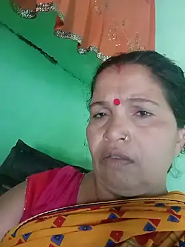 Snapshot of Manavi_x chatting on 05/21/26, 08:43 Manavi x online show from 05/21/26, 08:43