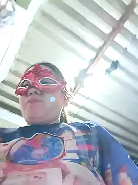 Snapshot of Gabyta37 chatting on 11/06/25, 04:24 Gabyta37 online show from 11/06/25, 04:24