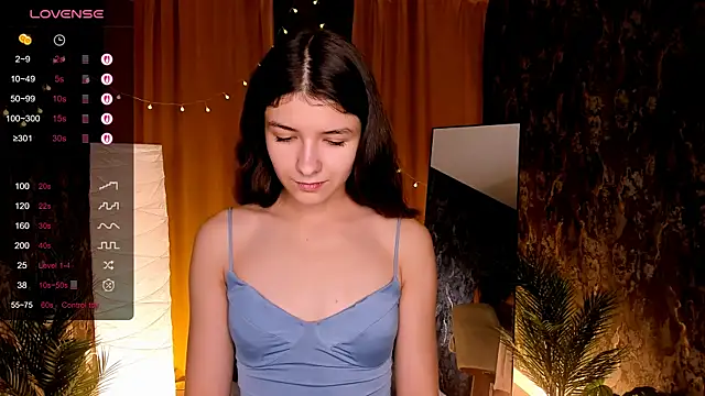 amy cute cat online show from 10/18/25, 09:10