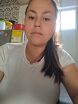 camila-titis online show from 06/07/26, 09:29