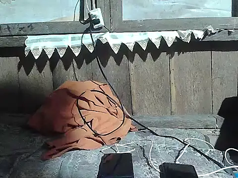 Snapshot of Hottie_pinoy21 chatting on 01/17/26, 04:11 Hottie pinoy21 online show from 01/17/26, 04:11