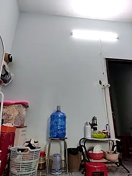 simsim-00 online show from 04/10/26, 02:06