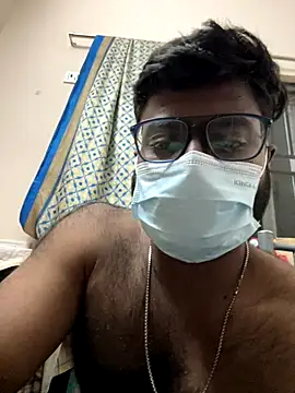 DJLOVE280825 online show from 11/23/25, 10:31