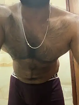 DJLOVE280825 online show from 04/03/26, 09:46