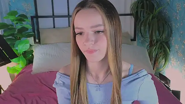 E l i z e  online show from 04/23/26, 05:19