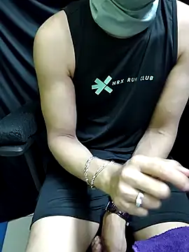 chocolate alone online show from 11/17/25, 08:20