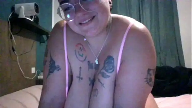 PirateXL online show from 04/22/26, 03:02