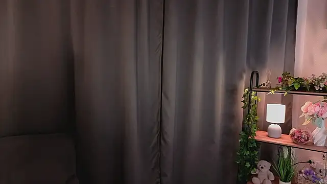 AnnieKim  online show from 02/10/26, 04:33