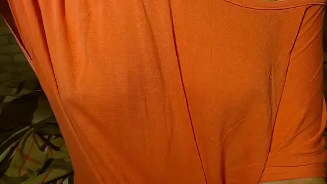 Snapshot of LorraineOSun chatting on 06/17/26, 07:15 LorraineOSun online show from 06/17/26, 07:15