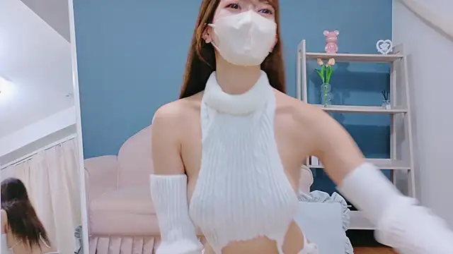 RIRI-style online show from 11/15/25, 08:55