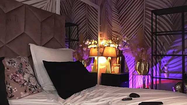 EvaRhea online show from 04/06/26, 02:53