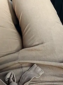 Horny mummy online show from 11/04/25, 01:21