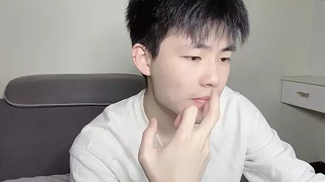 xiaoyang5200 online show from 11/06/25, 01:45