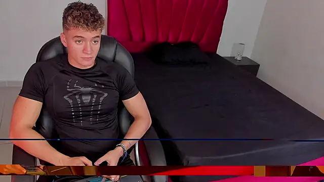 paull george online show from 10/30/25, 04:30