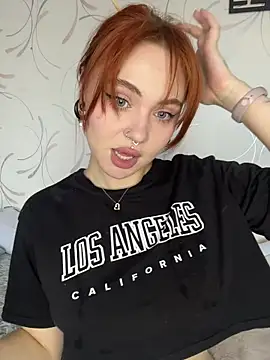 LunaMillie online show from 03/04/26, 11:38