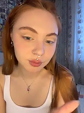 LunaMillie online show from 04/04/26, 12:13