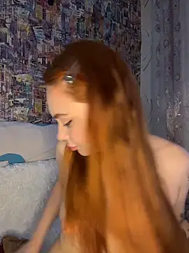 LunaMillie online show from 04/06/26, 01:56