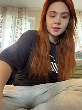 Snapshot of LunaMillie chatting on 05/16/26, 10:36 LunaMillie online show from 05/16/26, 10:36
