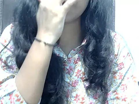 Snapshot of Mohinisingh_04 chatting on 09/21/25, 11:23 Mohinisingh 04 online show from 09/21/25, 11:23