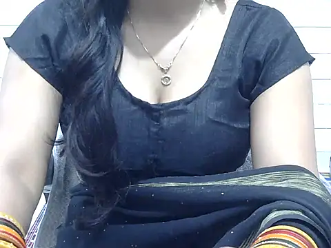 Snapshot of Mohinisingh_04 chatting on 02/28/26, 06:42 Mohinisingh 04 online show from 02/28/26, 06:42