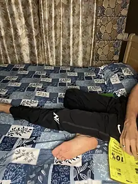 SIZZLER 1100 online show from 09/28/25, 09:09