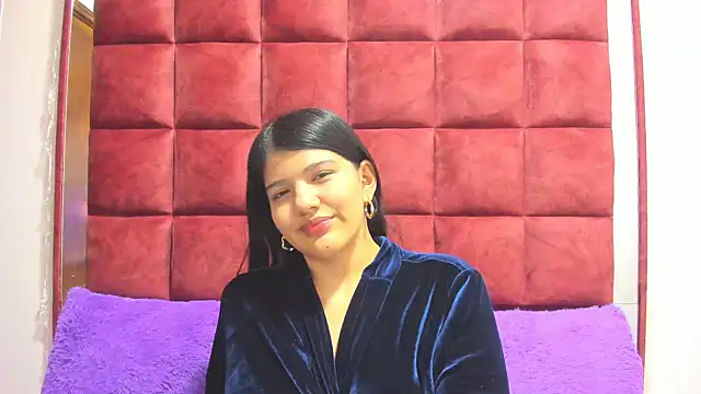 AANGELADIAZZ online show from 10/30/25, 03:13